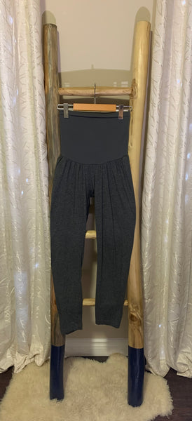 Motherhood brand leggings