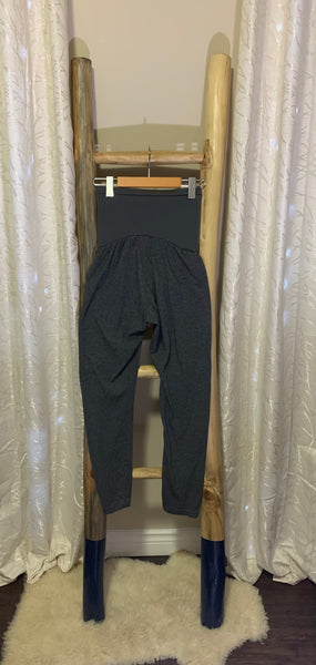 Motherhood brand leggings