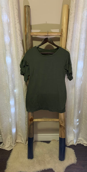 Maternity ruffle sleeve