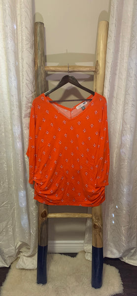 Maternity long sleeve with V-neck